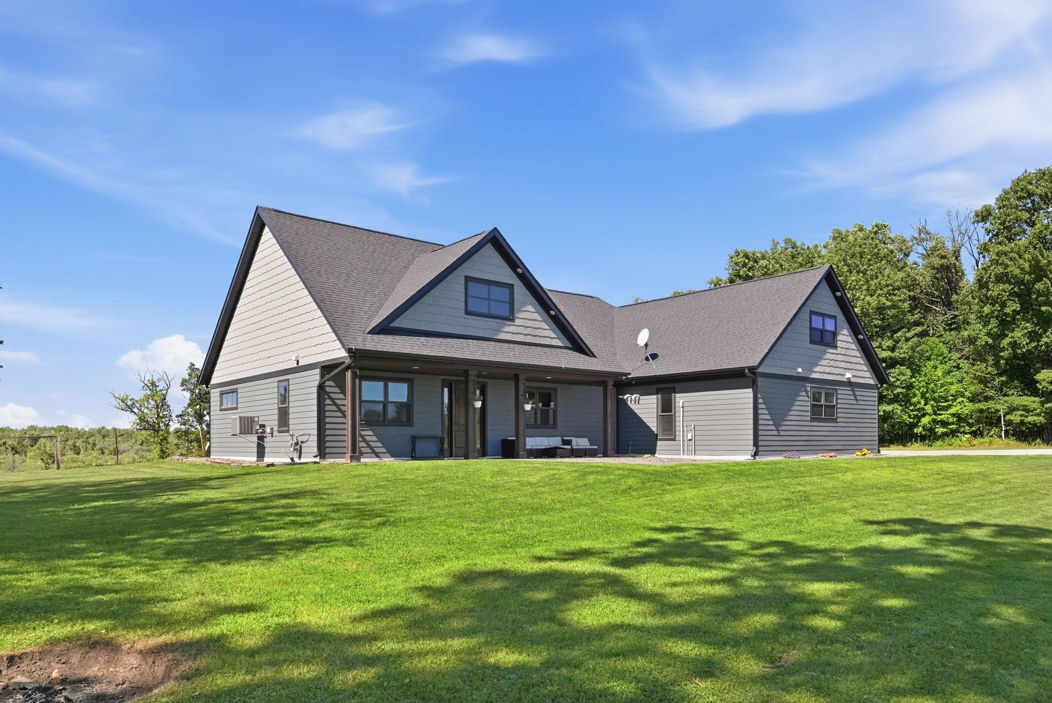 21921 Contrast Road Property Photo 1