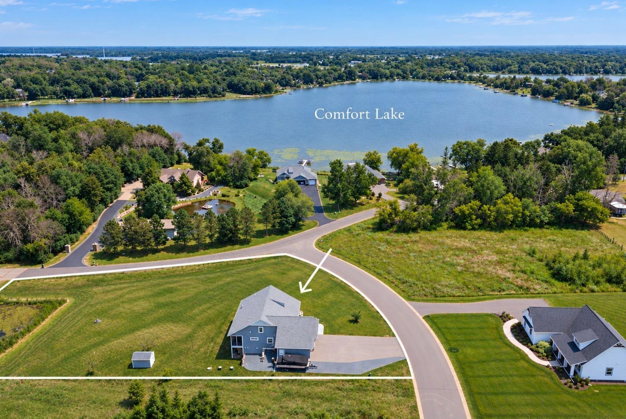 7592 255th Street Property Photo 1