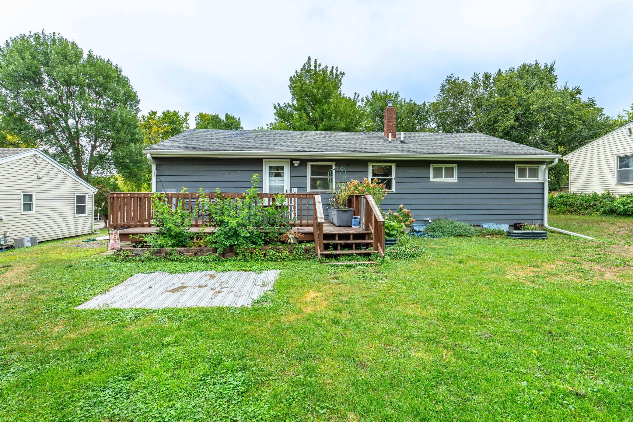 416 E Saint Charles Avenue Property Photo 9
