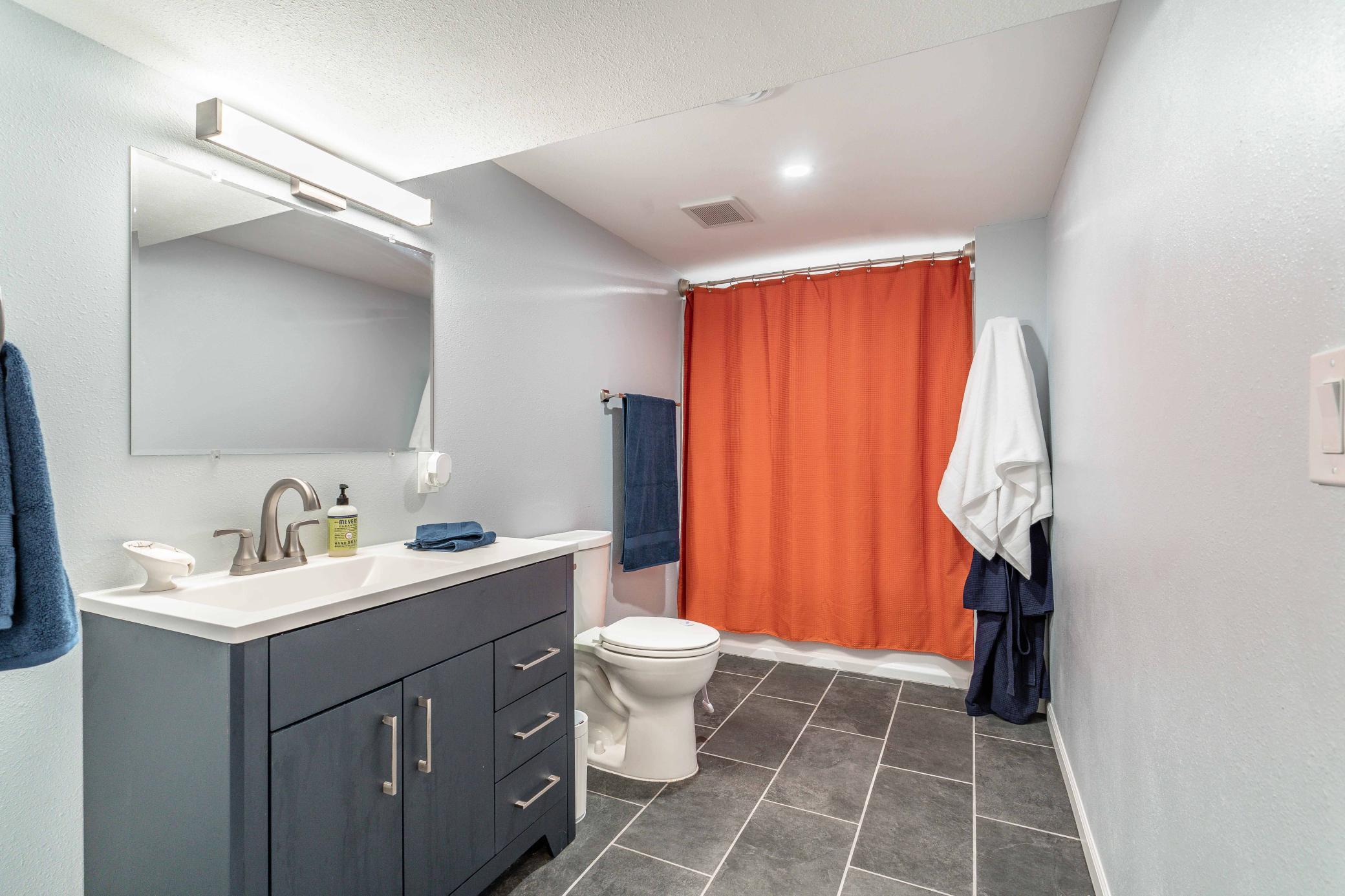 416 E Saint Charles Avenue Property Photo 50