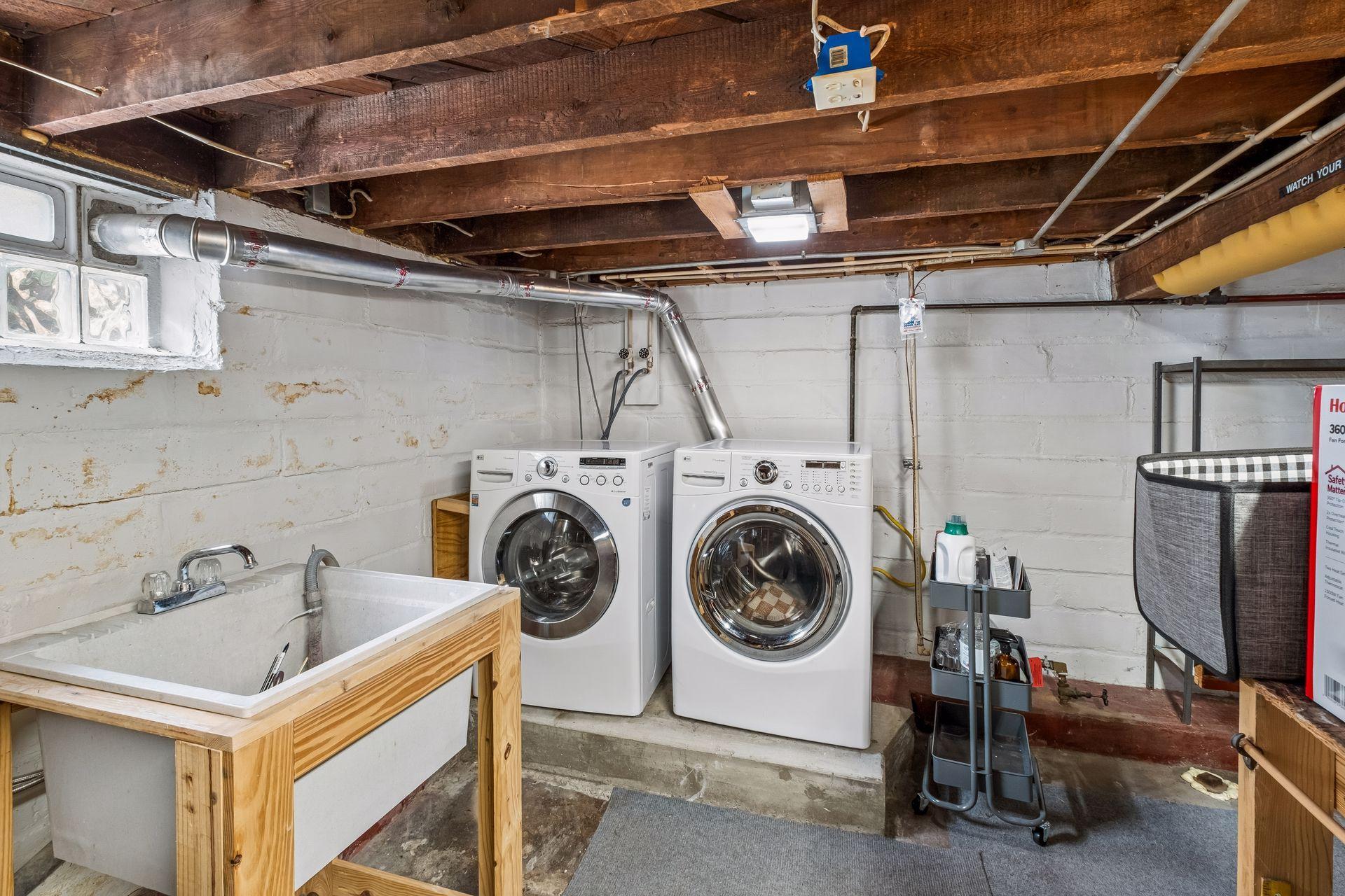 2116 Berkeley Avenue Property Photo 32