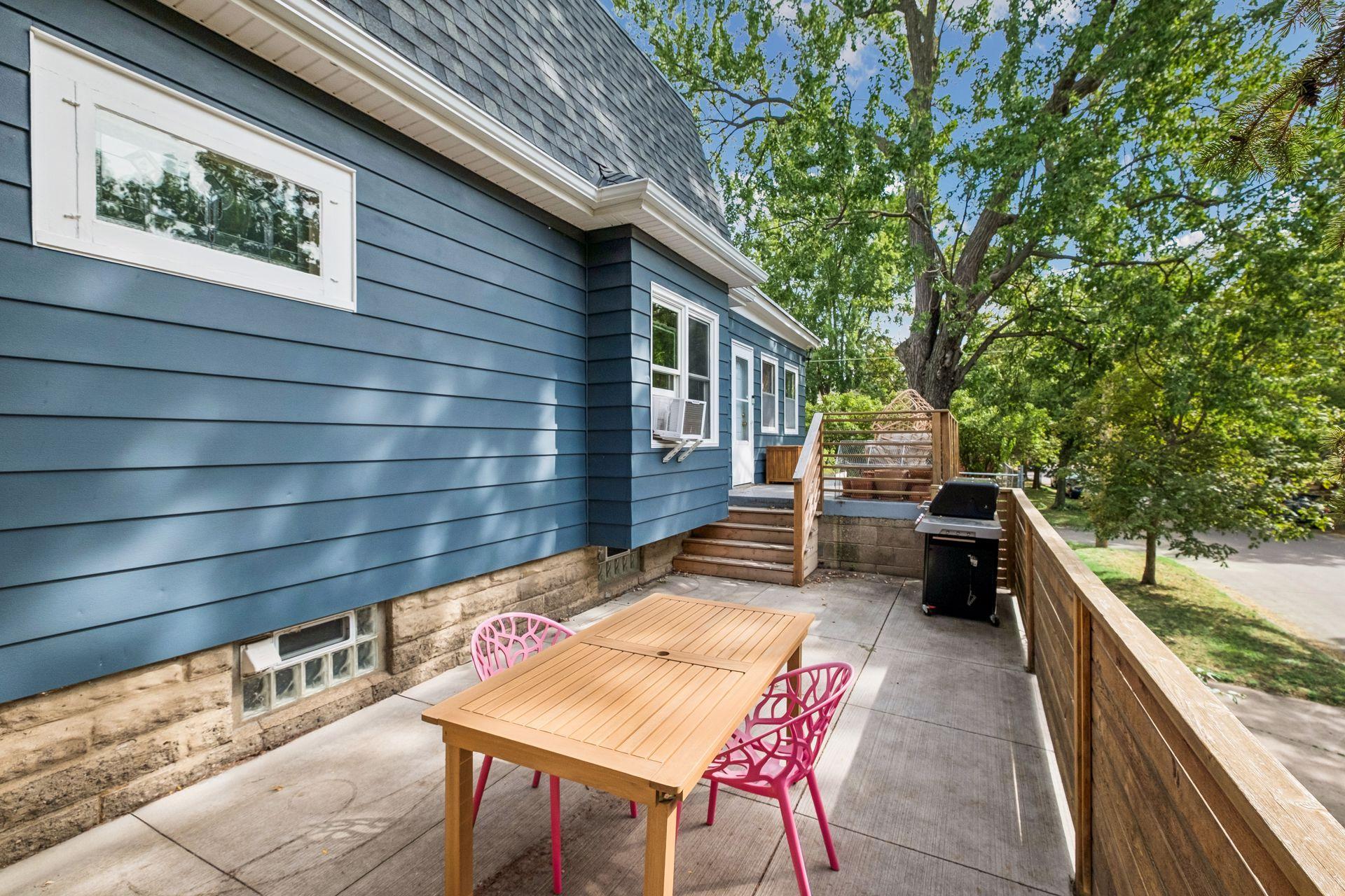 2116 Berkeley Avenue Property Photo 34