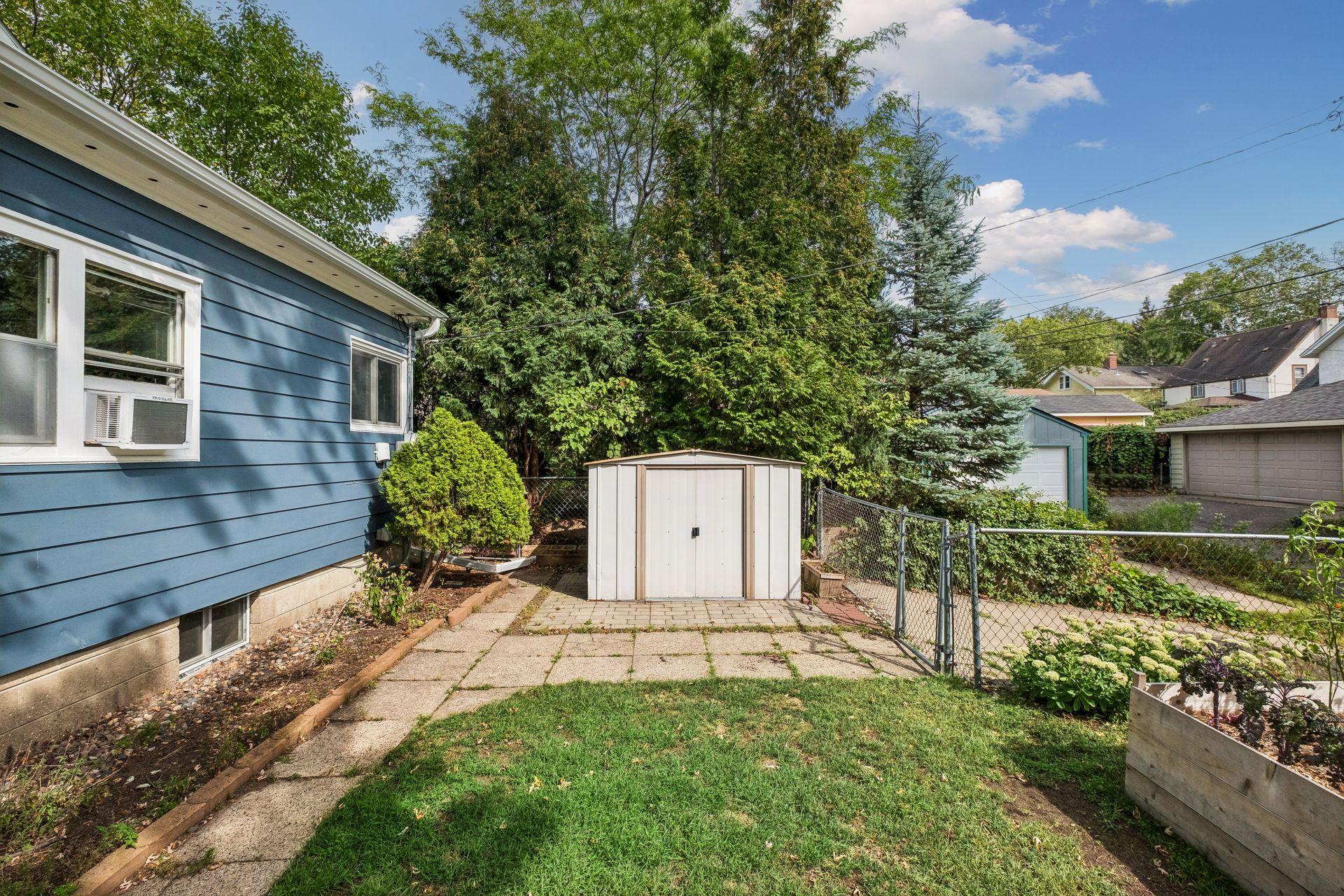 2116 Berkeley Avenue Property Photo 38