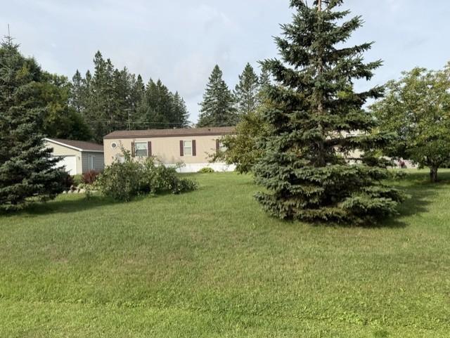 295 Tingdale Street N Property Photo 6