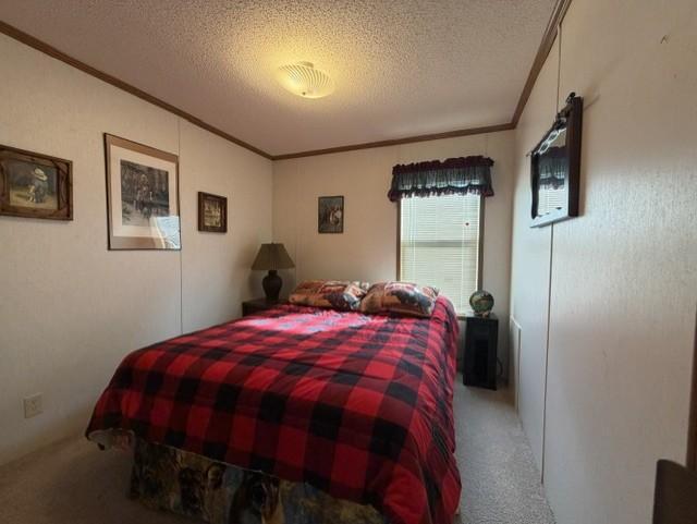 295 Tingdale Street N Property Photo 14