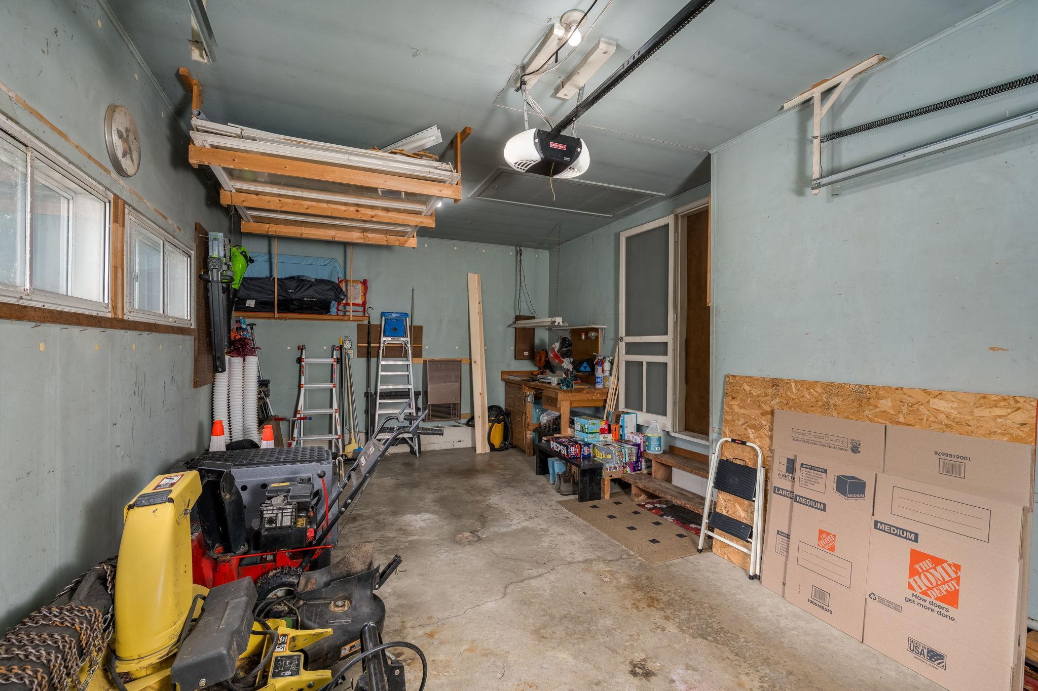 828 Lower Johnson Circle Property Photo 41
