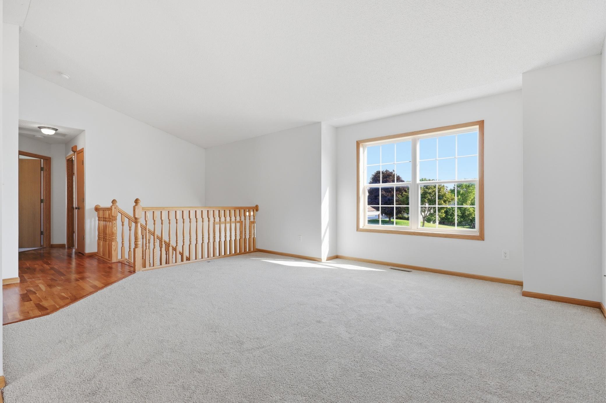 1114 Hidden Creek Boulevard Property Photo 8