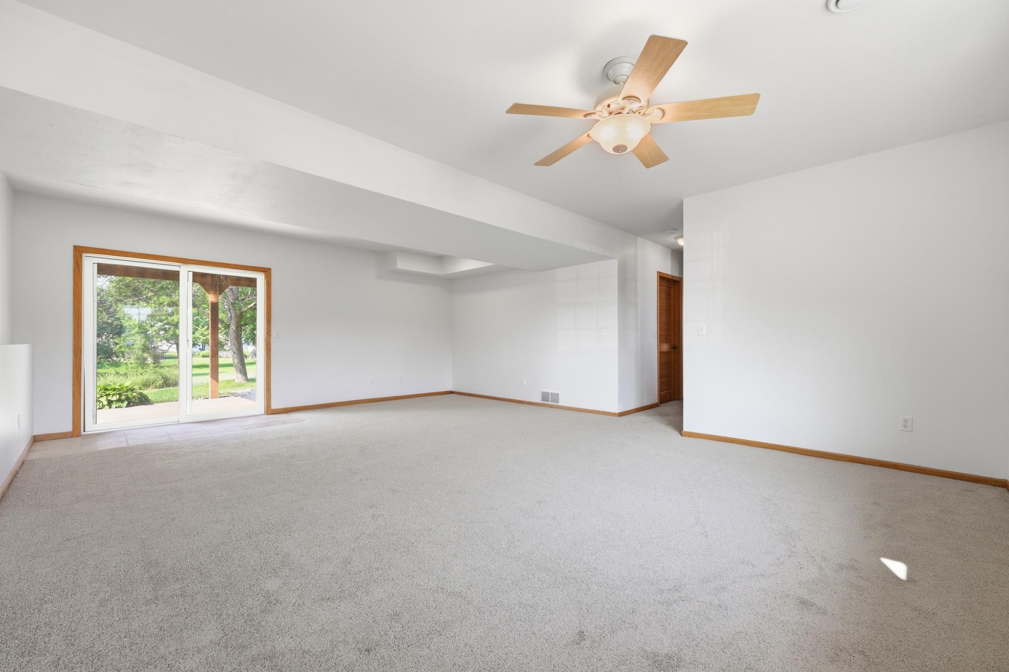 1114 Hidden Creek Boulevard Property Photo 23