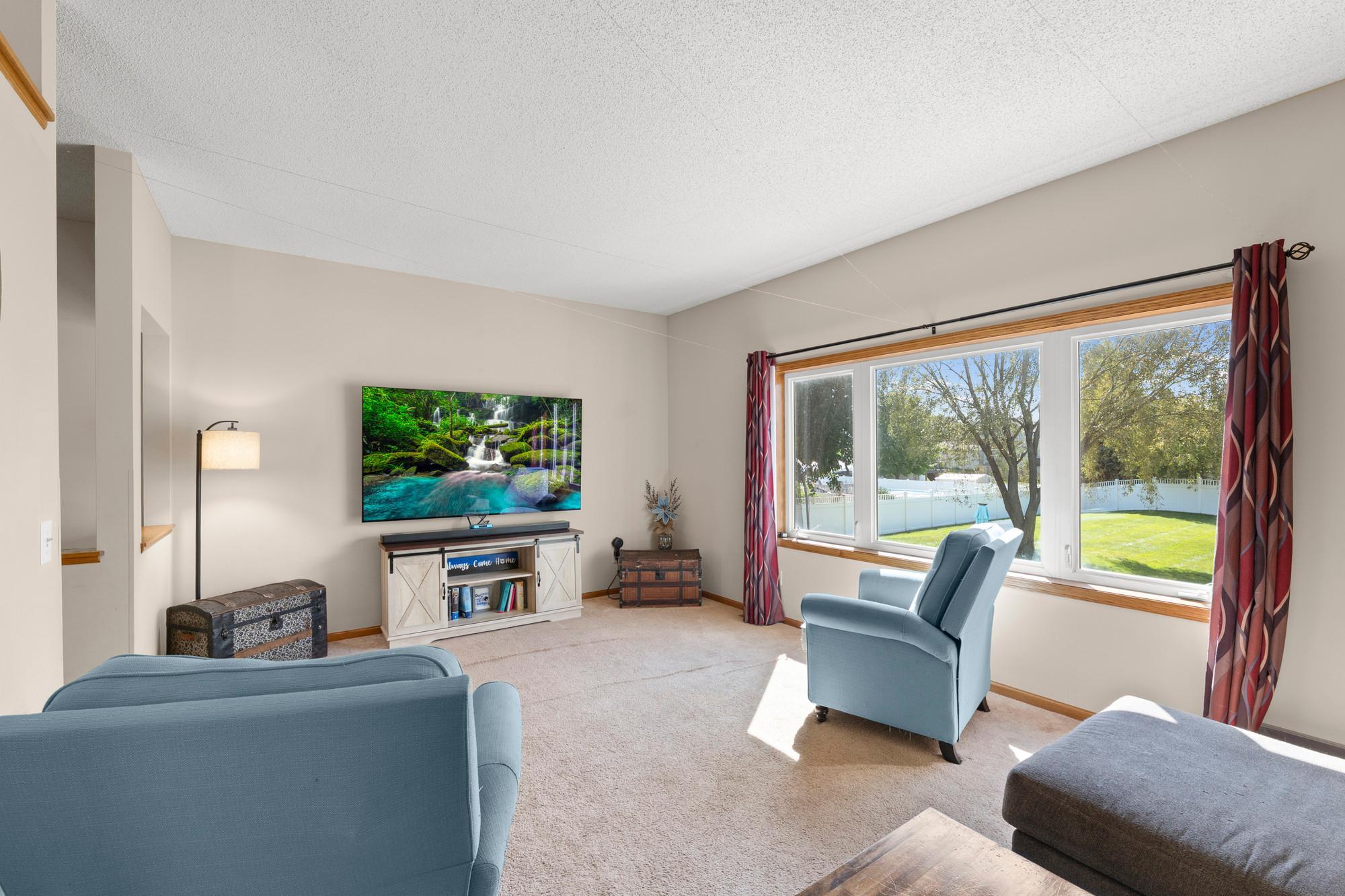 9508 204th Street W Property Photo 8