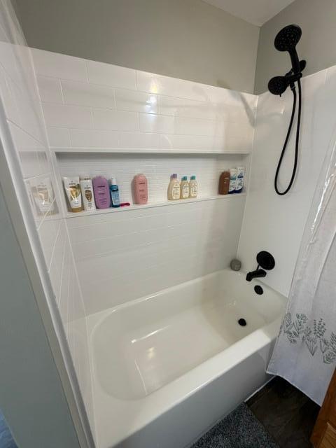 214 Maple Street N Property Photo 15