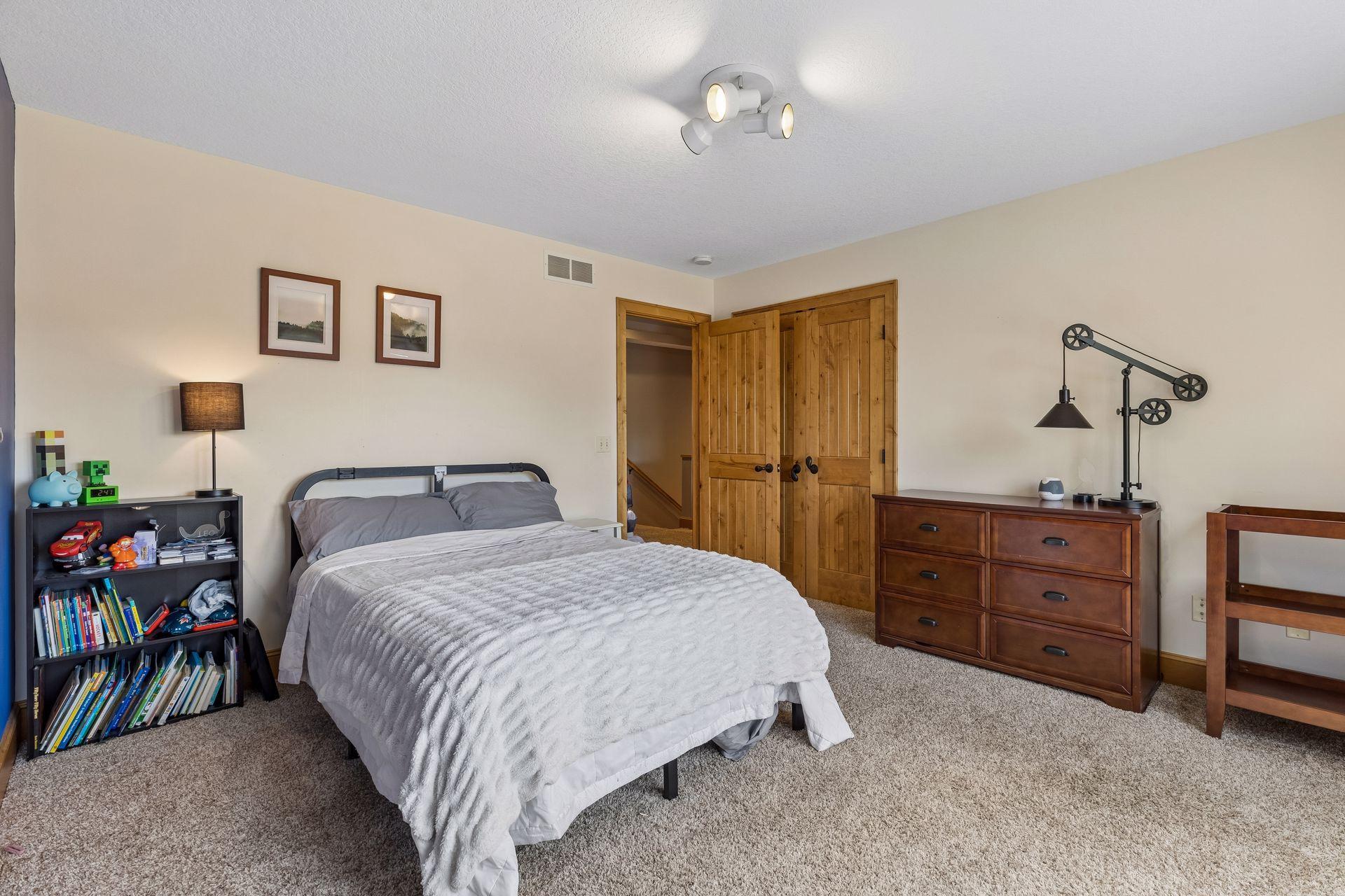 9249 Kaeding Avenue Ne Property Photo 26