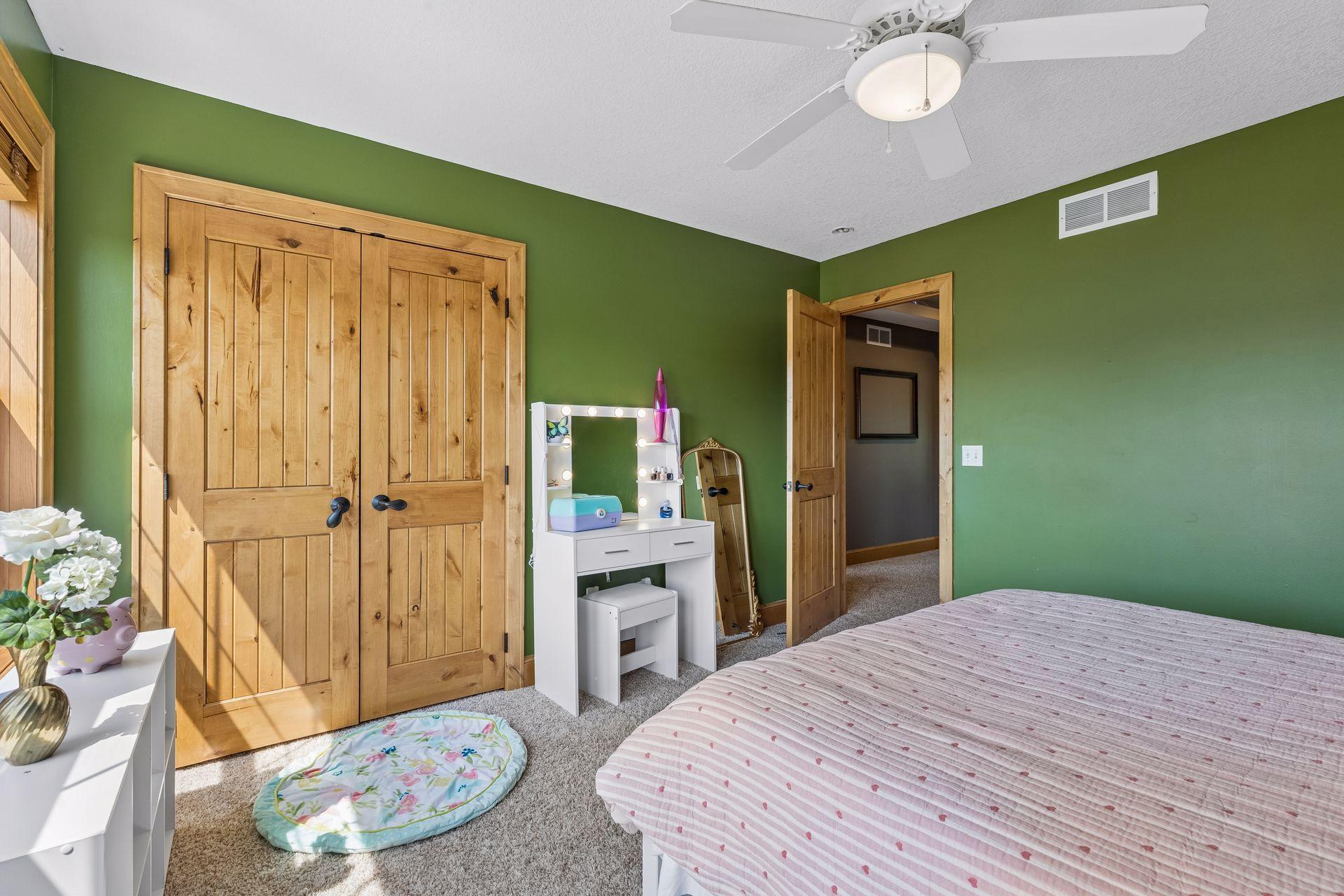 9249 Kaeding Avenue Ne Property Photo 28