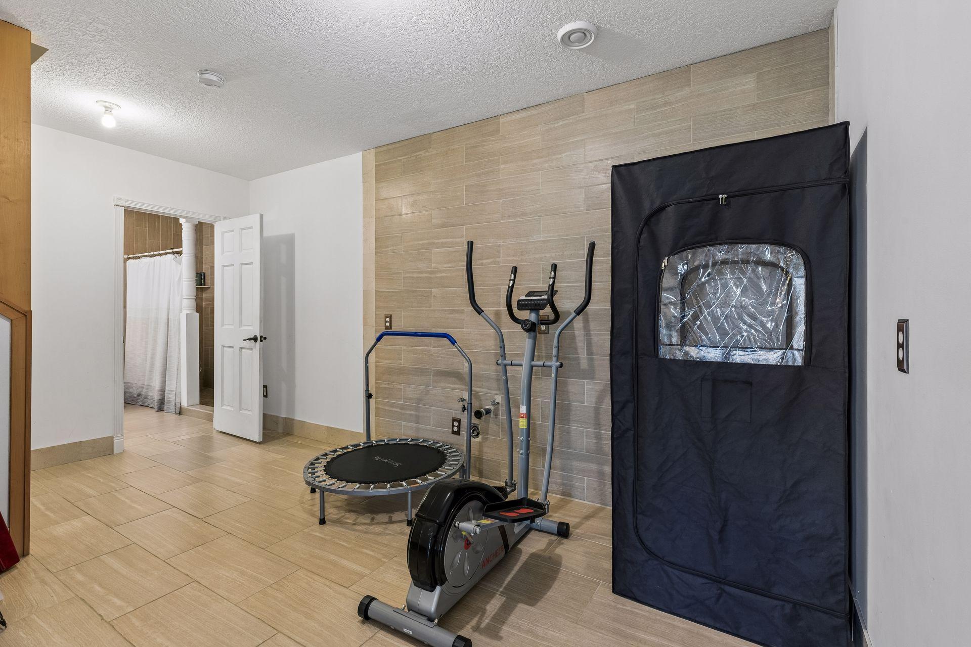 9249 Kaeding Avenue Ne Property Photo 31