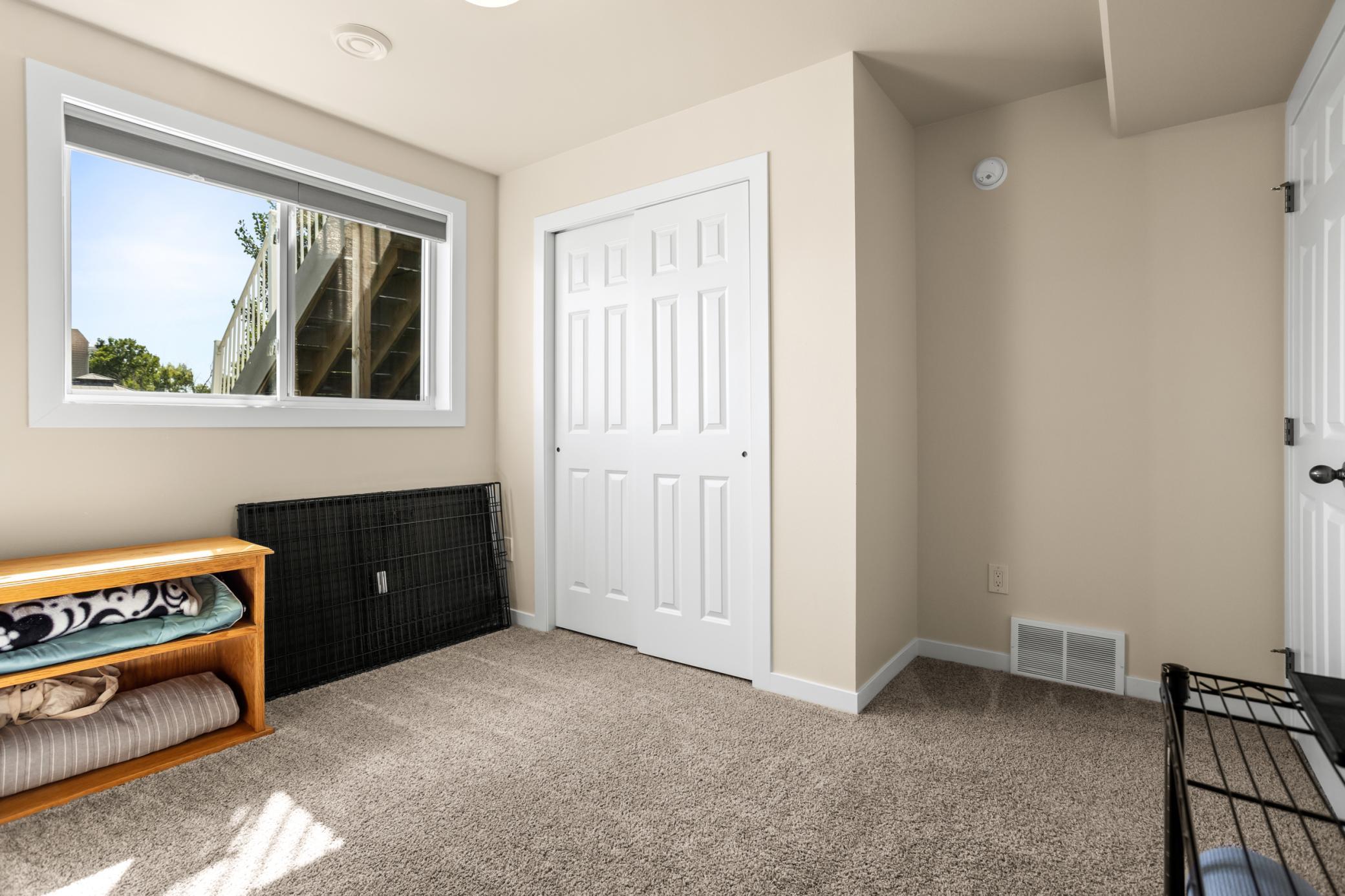 252 4th Street Property Photo 27