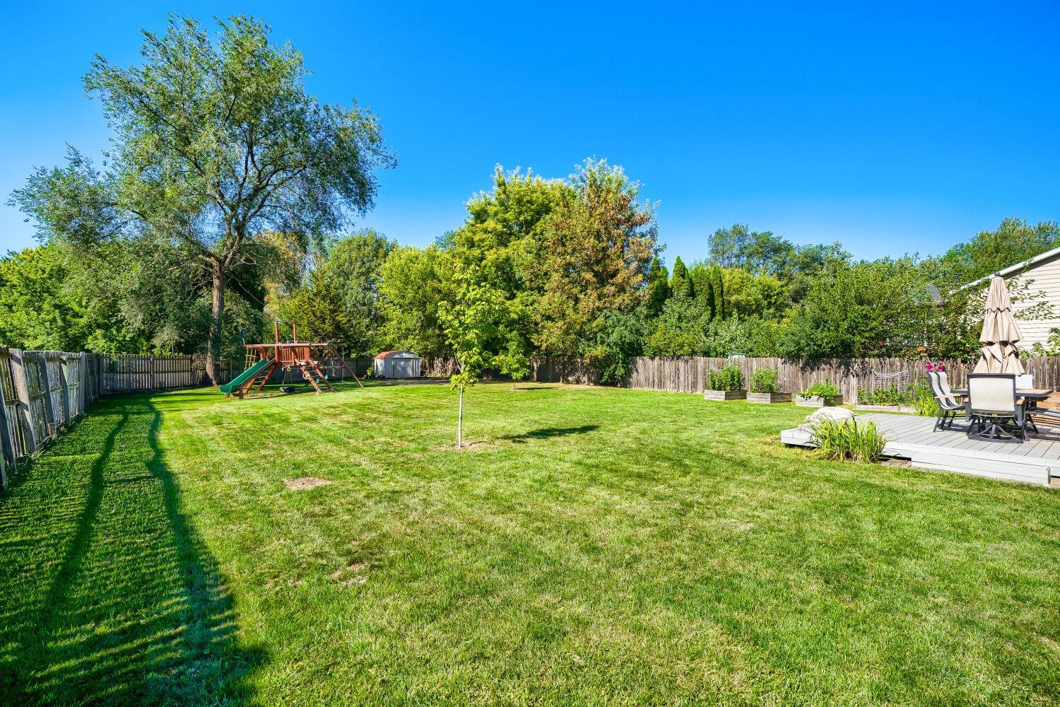 7944 Grinnell Way Property Photo 11