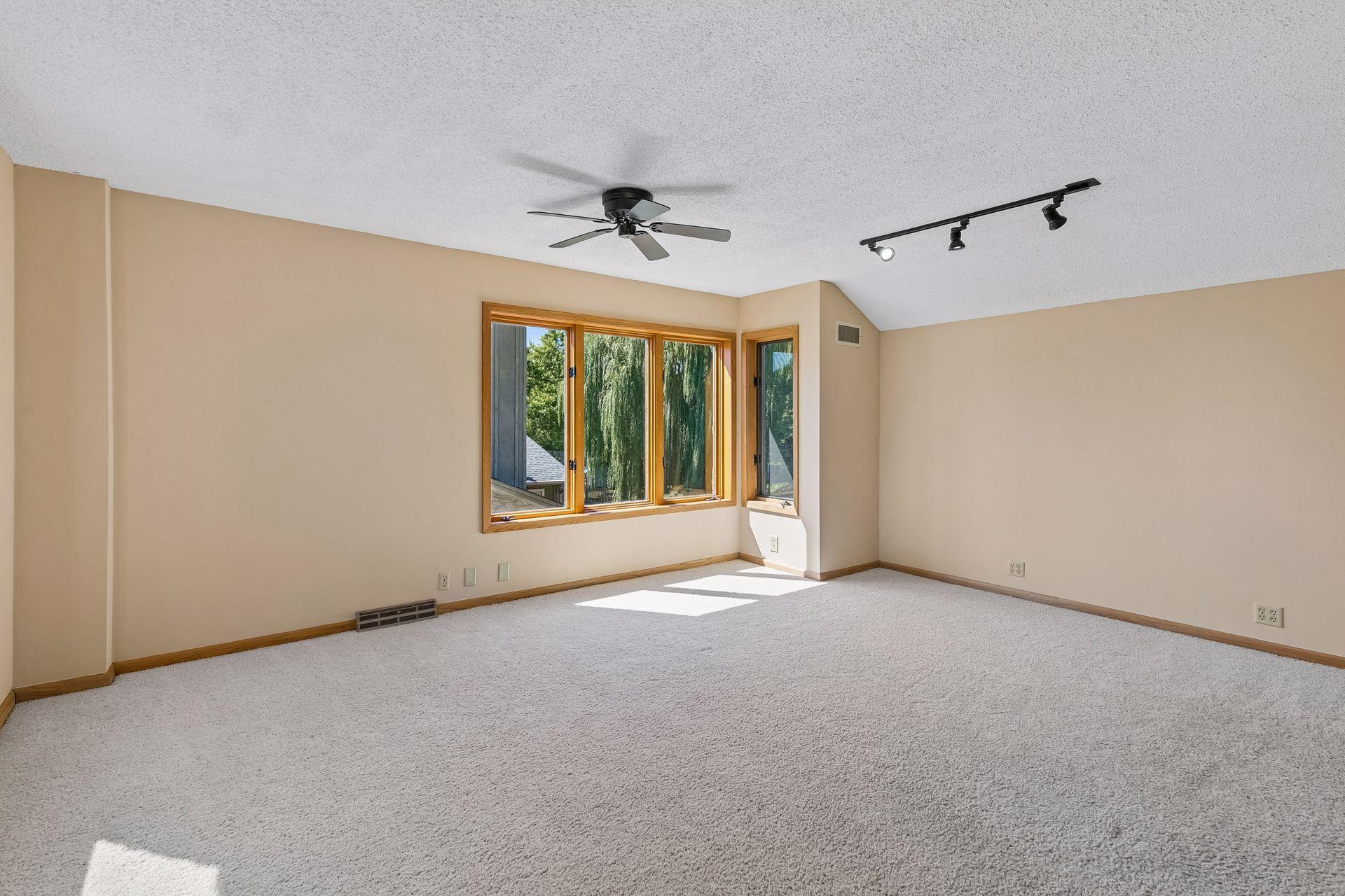 6416 Vernon Avenue S Property Photo 16