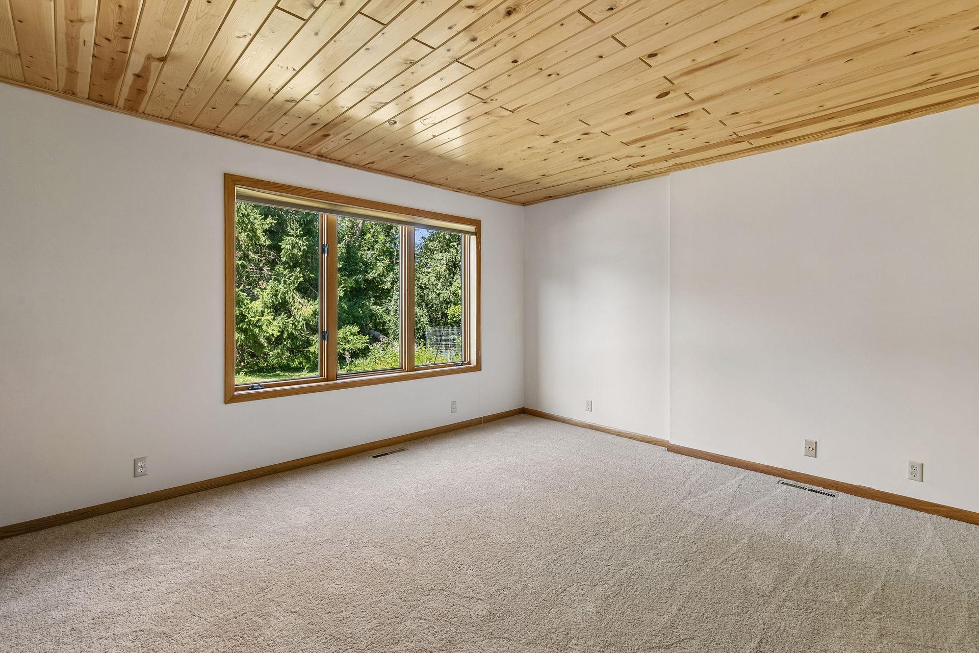 6416 Vernon Avenue S Property Photo 21