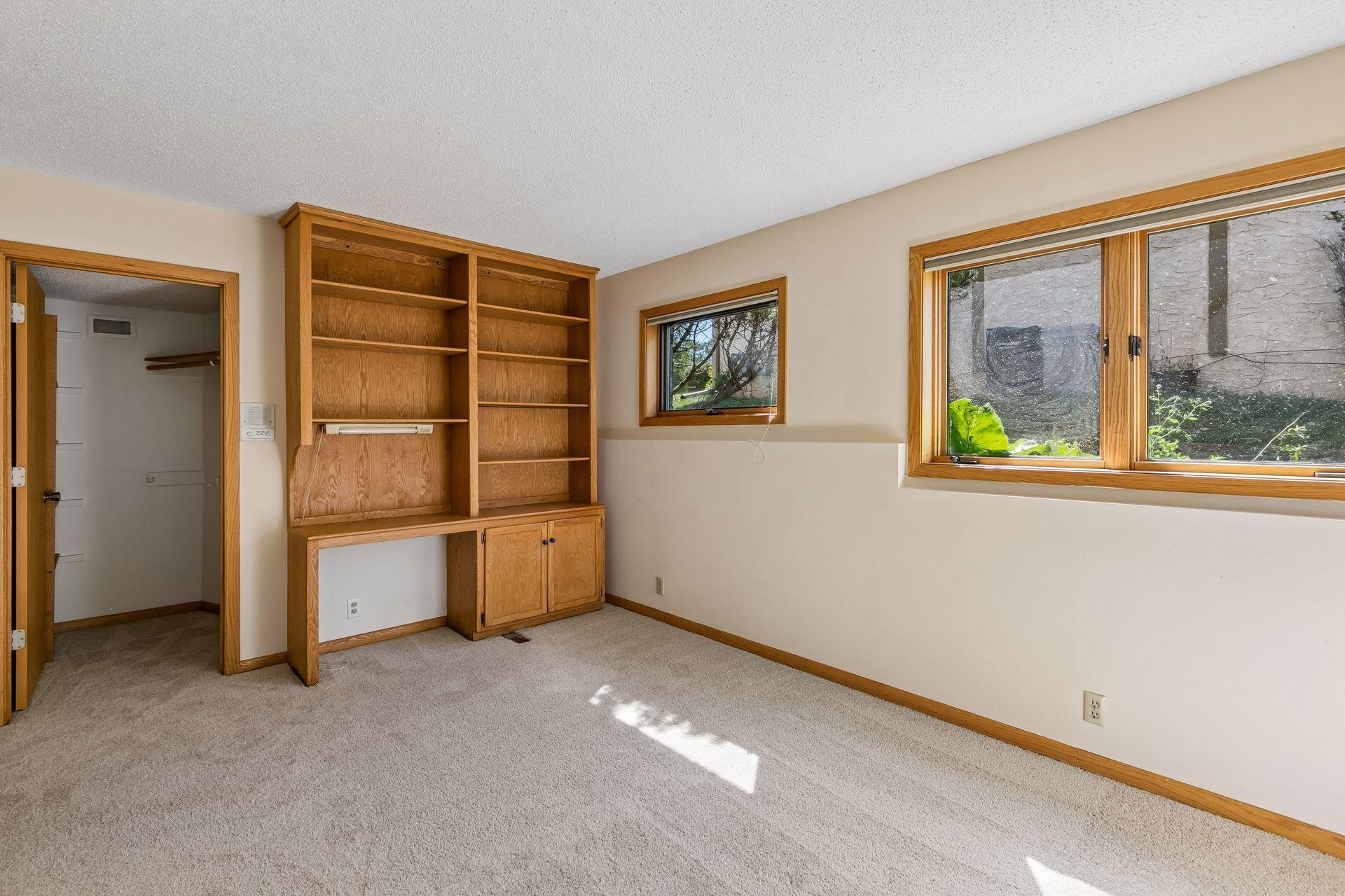 6416 Vernon Avenue S Property Photo 24