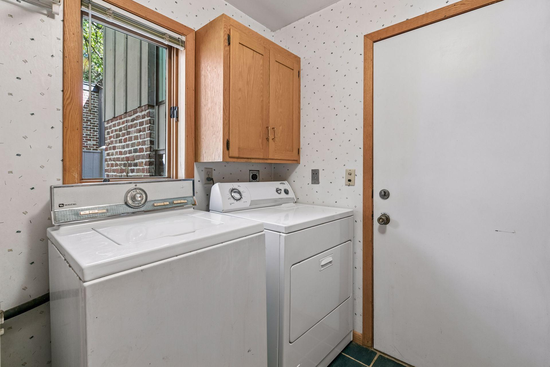 6416 Vernon Avenue S Property Photo 26