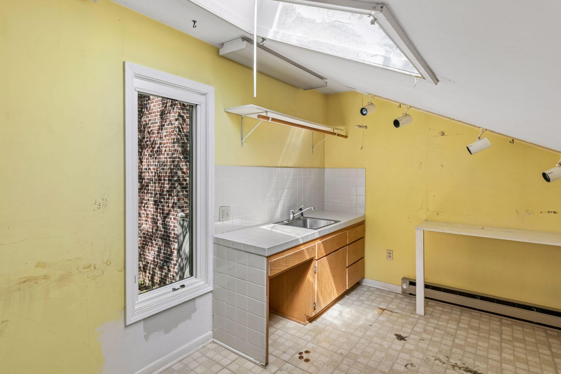 6416 Vernon Avenue S Property Photo 27