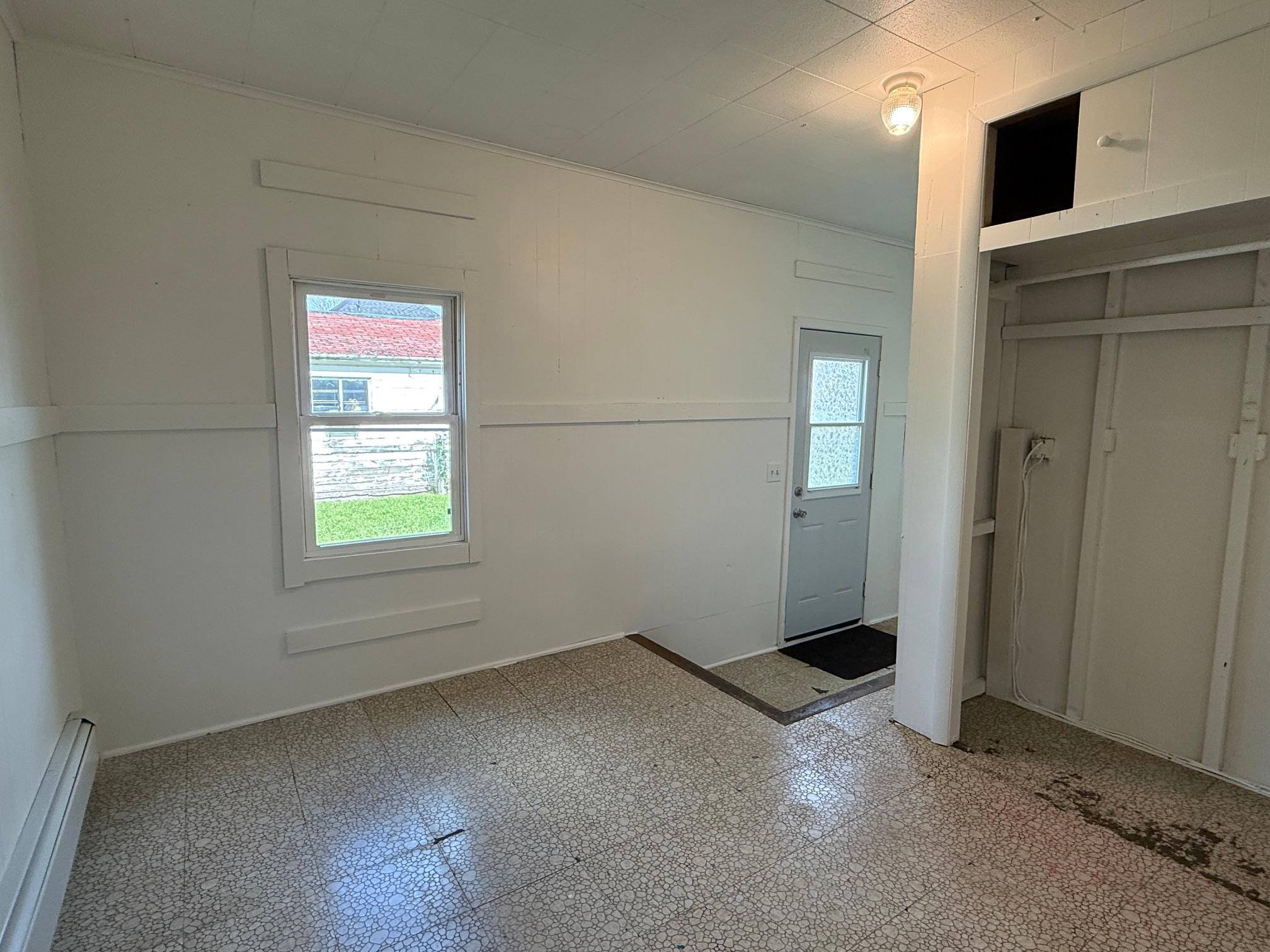 215 6th Street S Property Photo 11