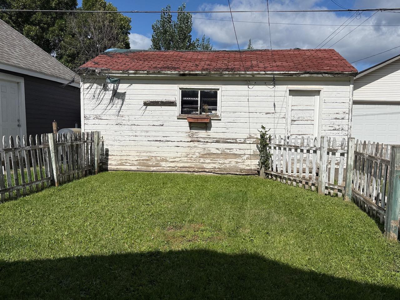215 6th Street S Property Photo 23
