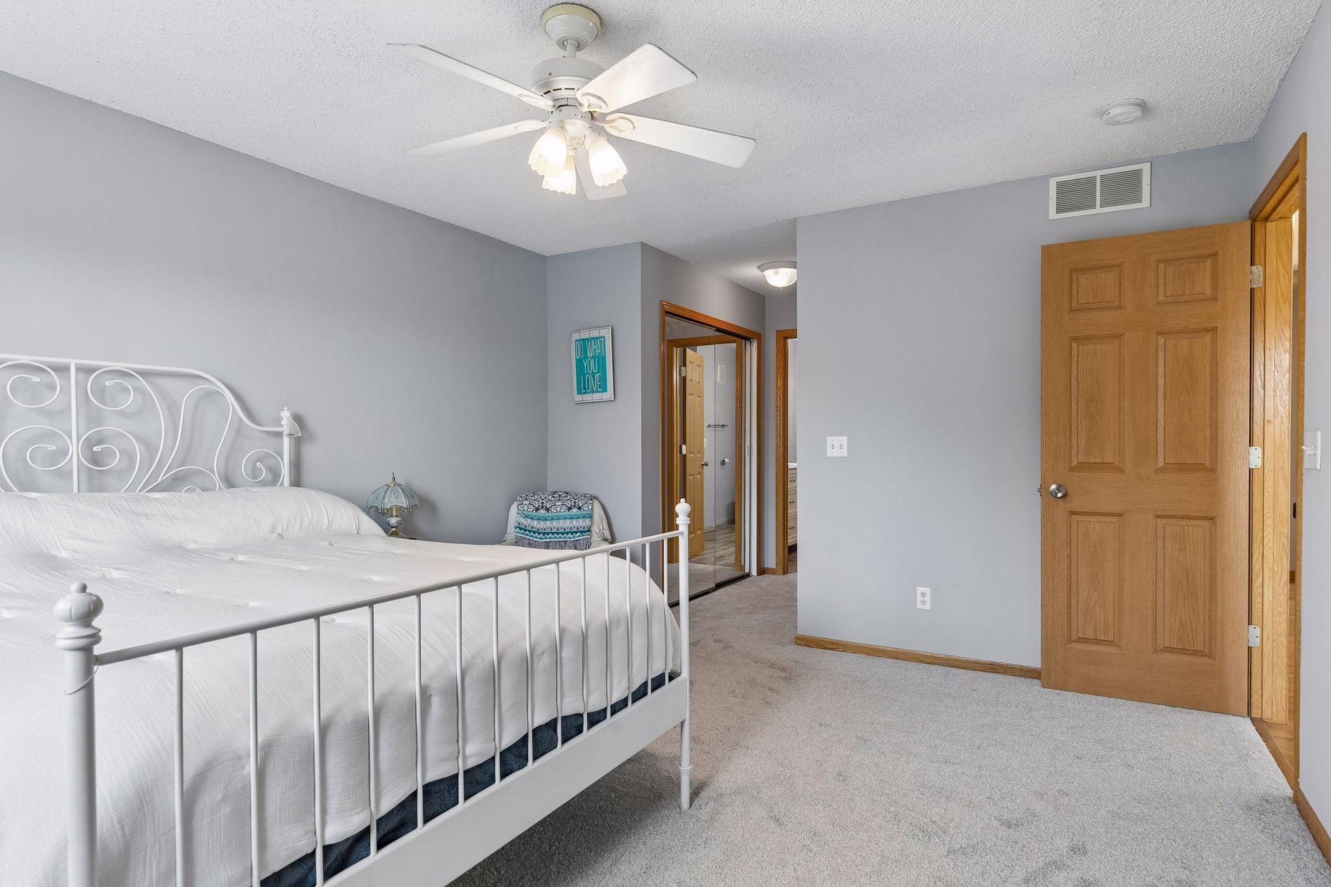 3027 Juniper Lane E Property Photo 25