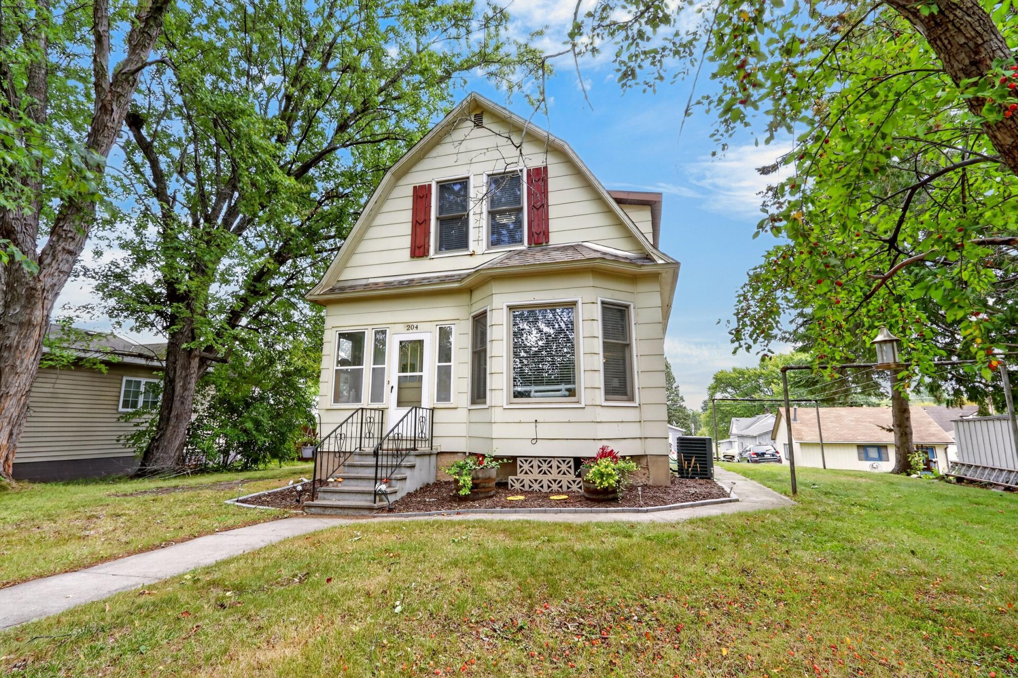 204 Dudley Avenue Property Photo 1
