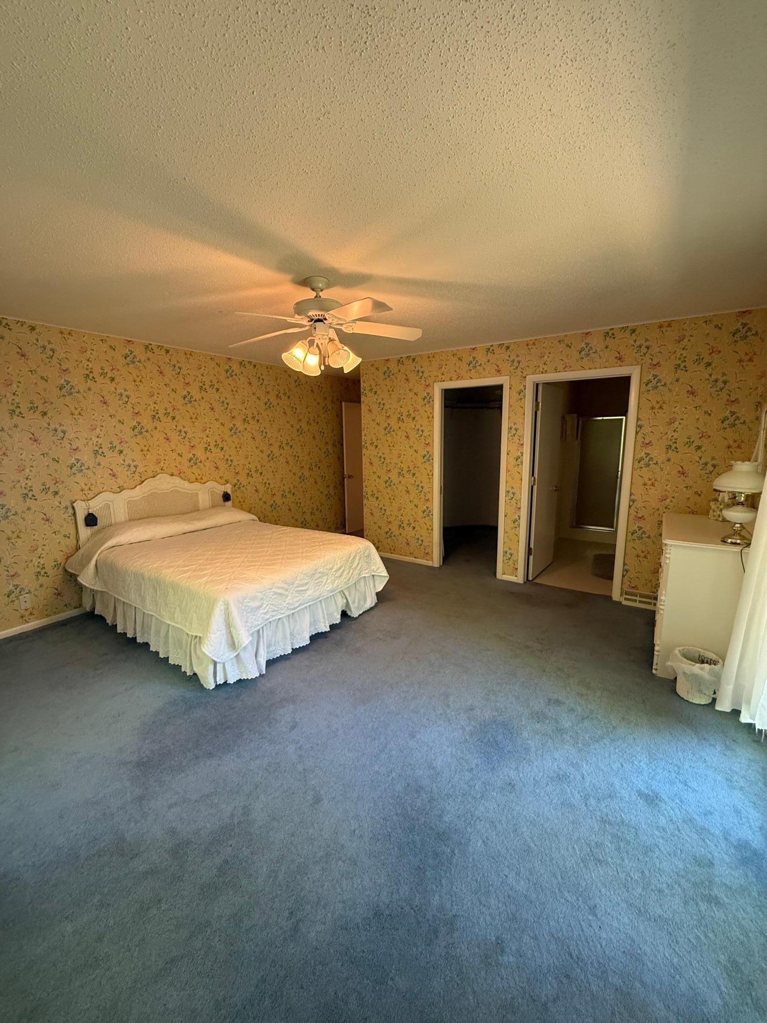 870 Middle Road Property Photo 28
