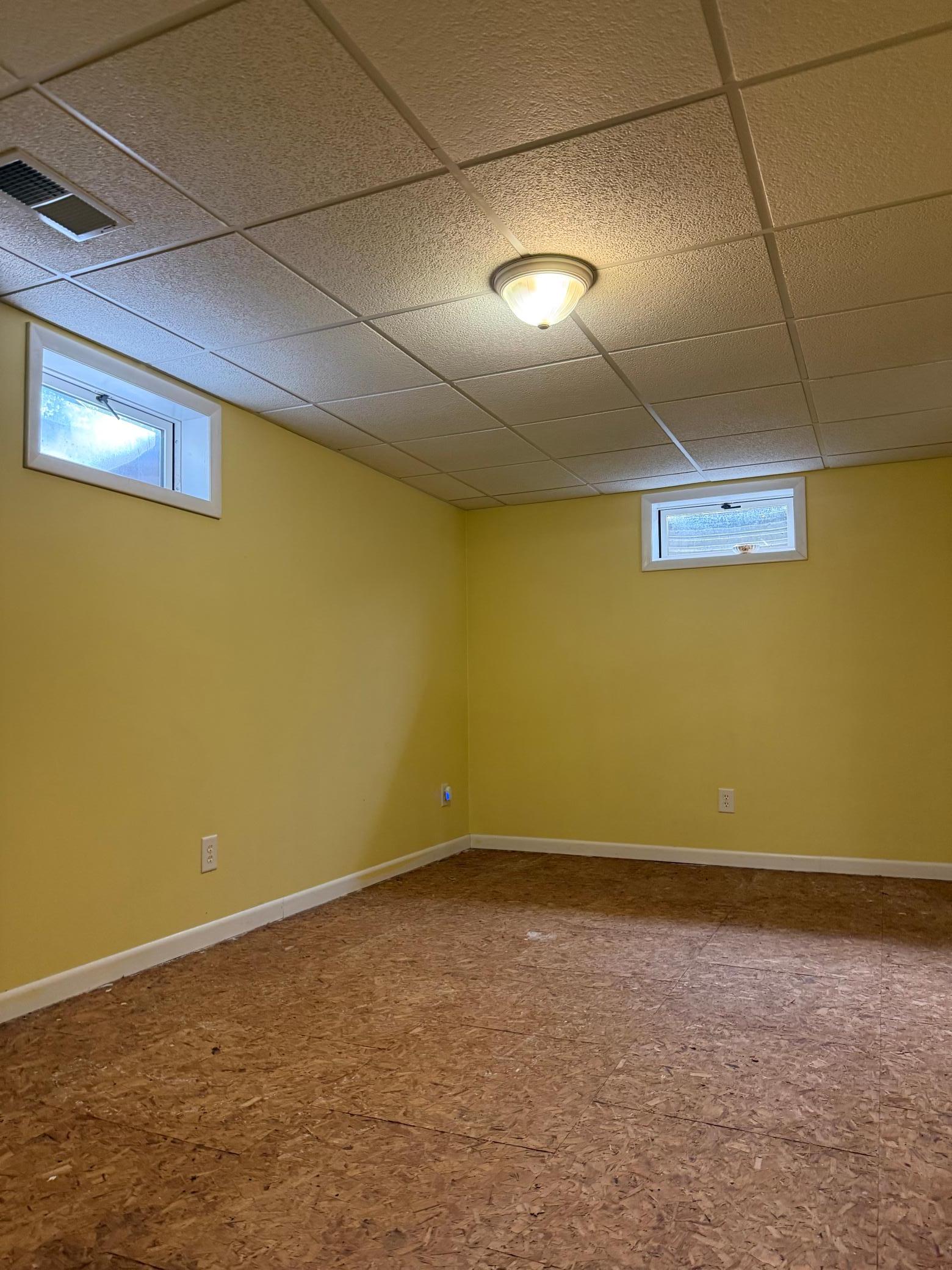 870 Middle Road Property Photo 44