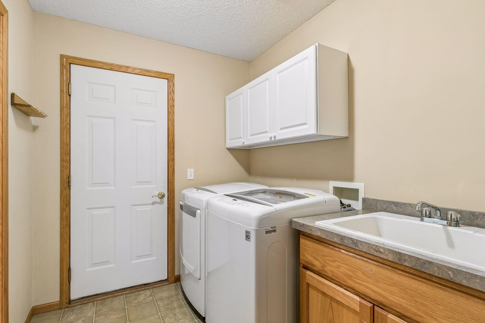1405 Landsdown Road Property Photo 13
