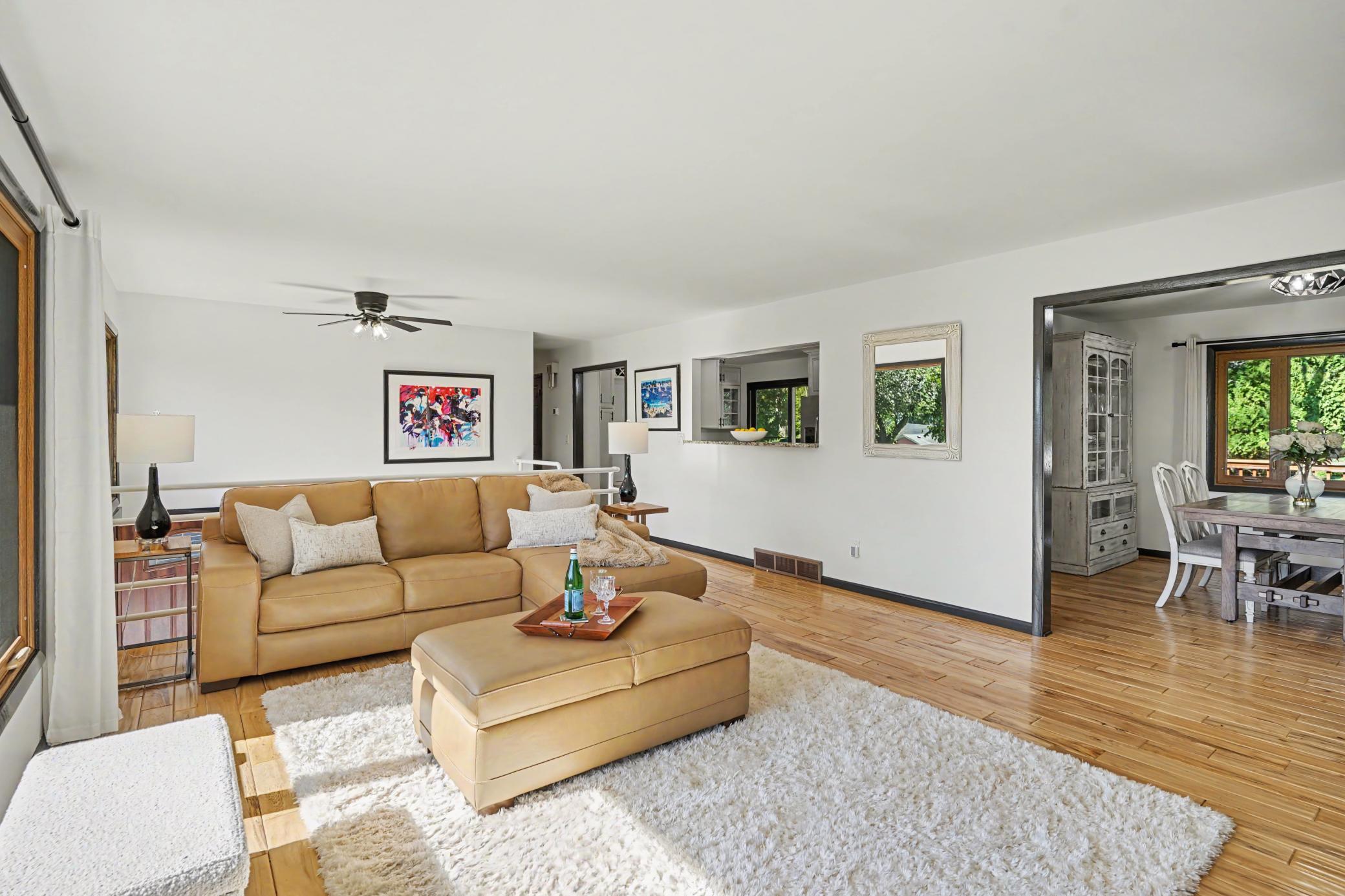 20 Willow Wood Drive Property Photo 1