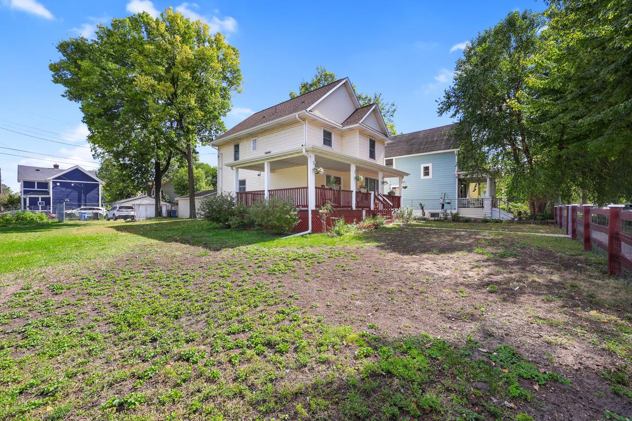 2605 17th Avenue S Property Photo 2