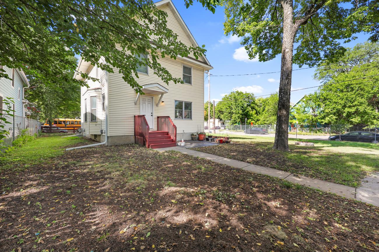 2605 17th Avenue S Property Photo 6