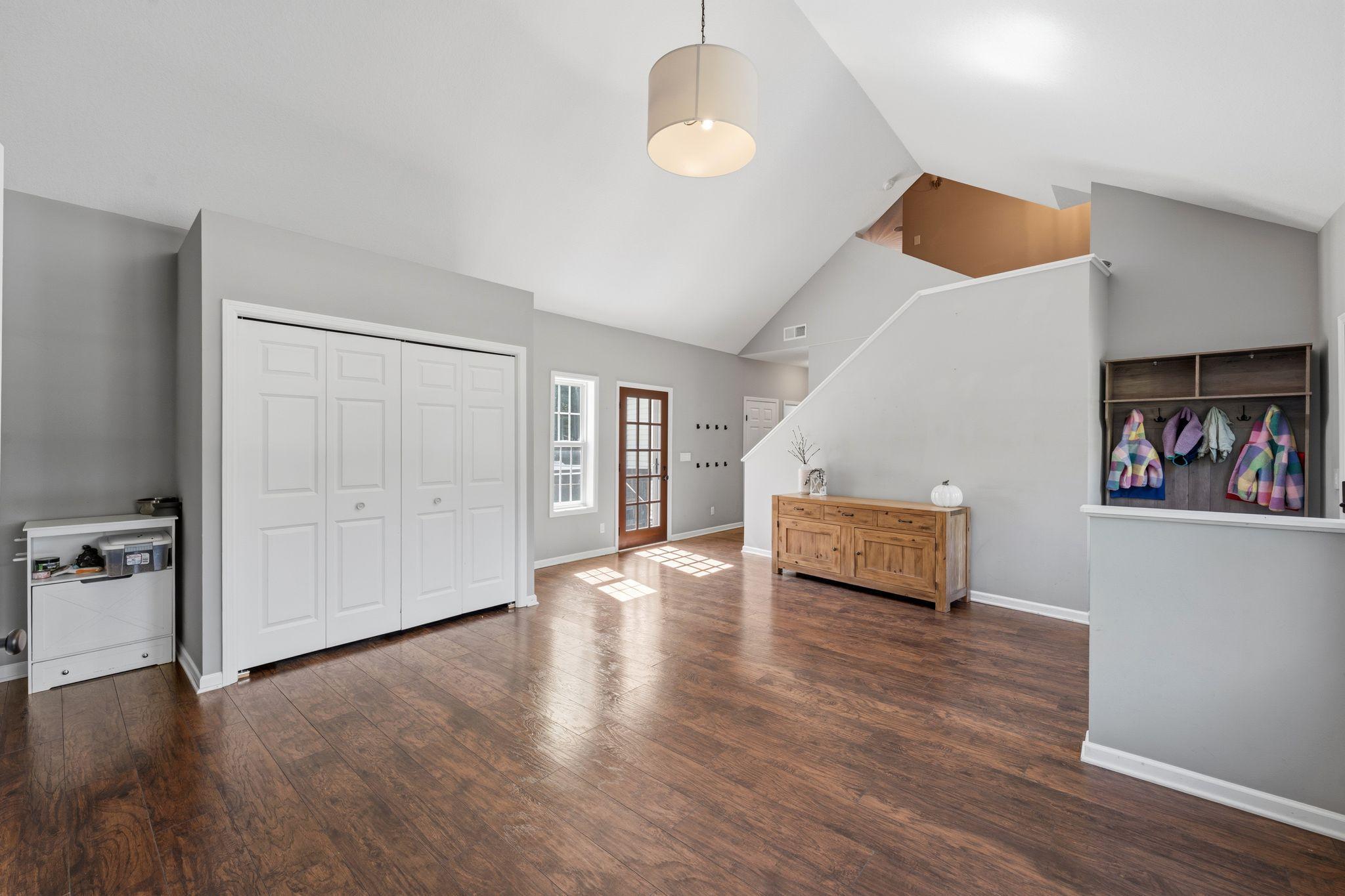 25745 Wild Rose Lane Property Photo 5