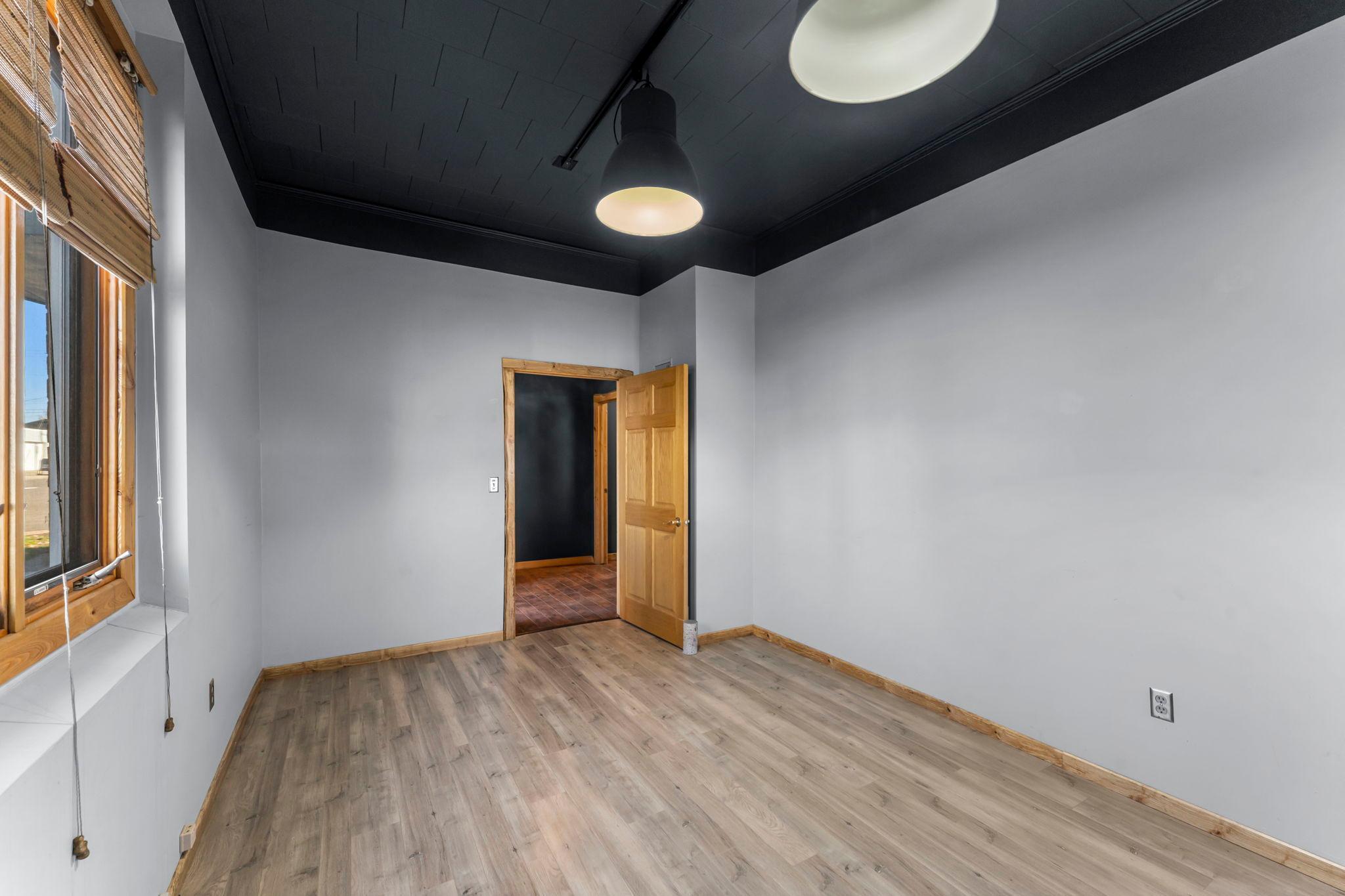 205 2nd Street Sw Property Photo 15