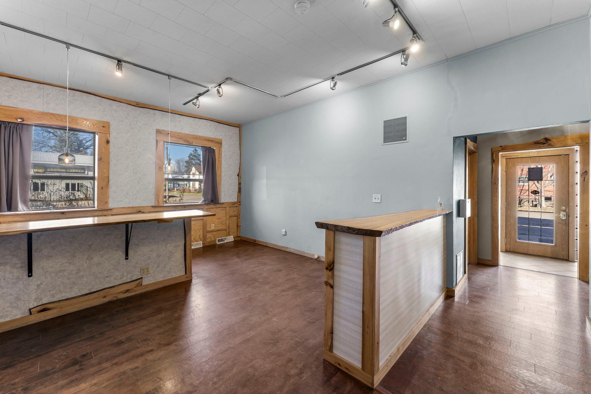 205 2nd Street Sw Property Photo 16