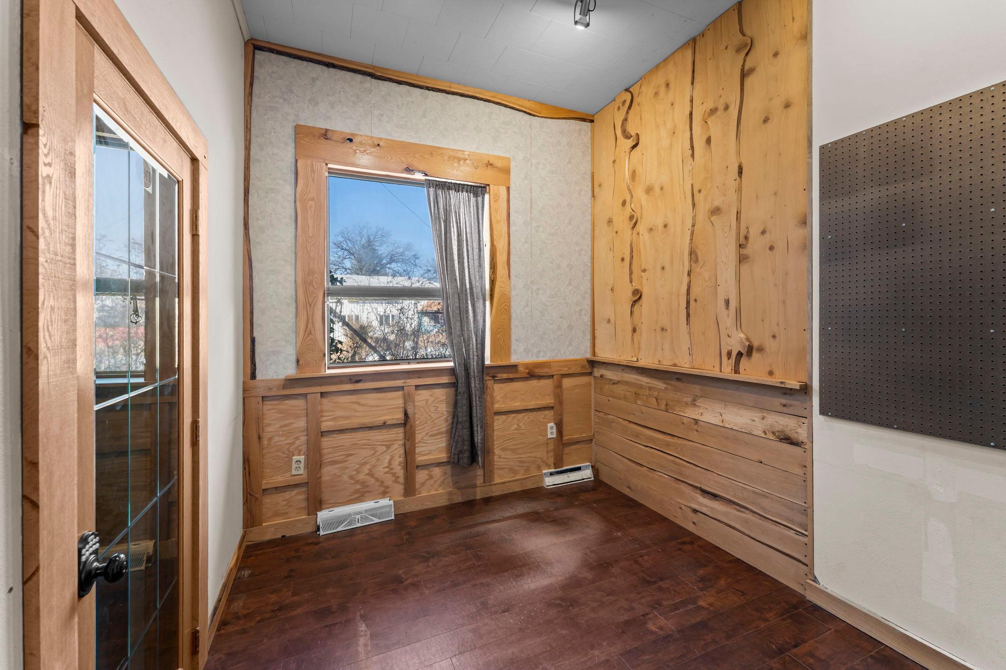 205 2nd Street Sw Property Photo 24