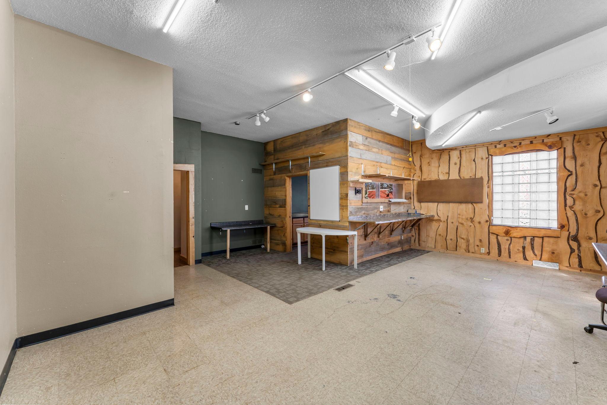 205 2nd Street Sw Property Photo 38