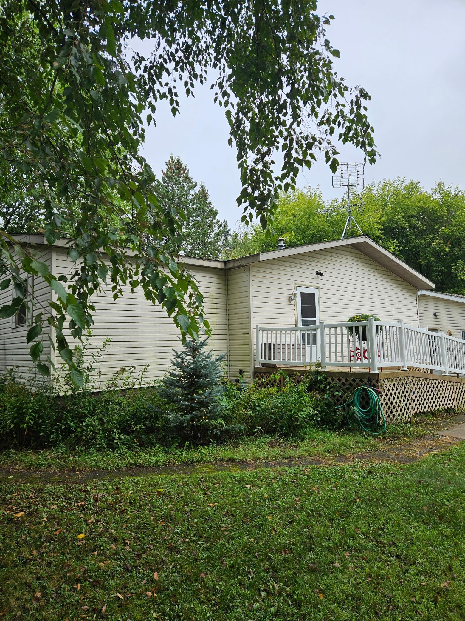 361 8th Avenue Property Photo 3