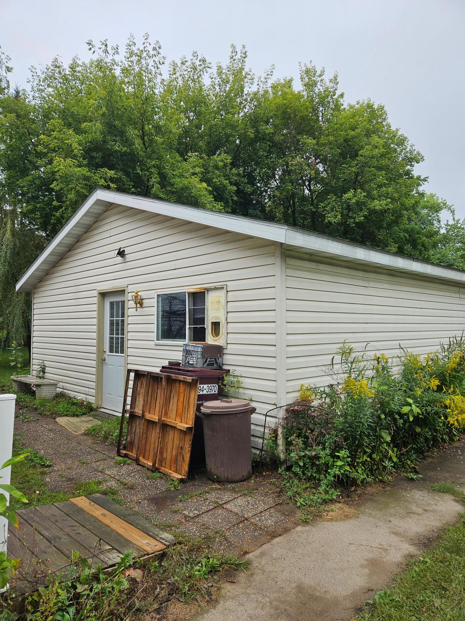 361 8th Avenue Property Photo 7