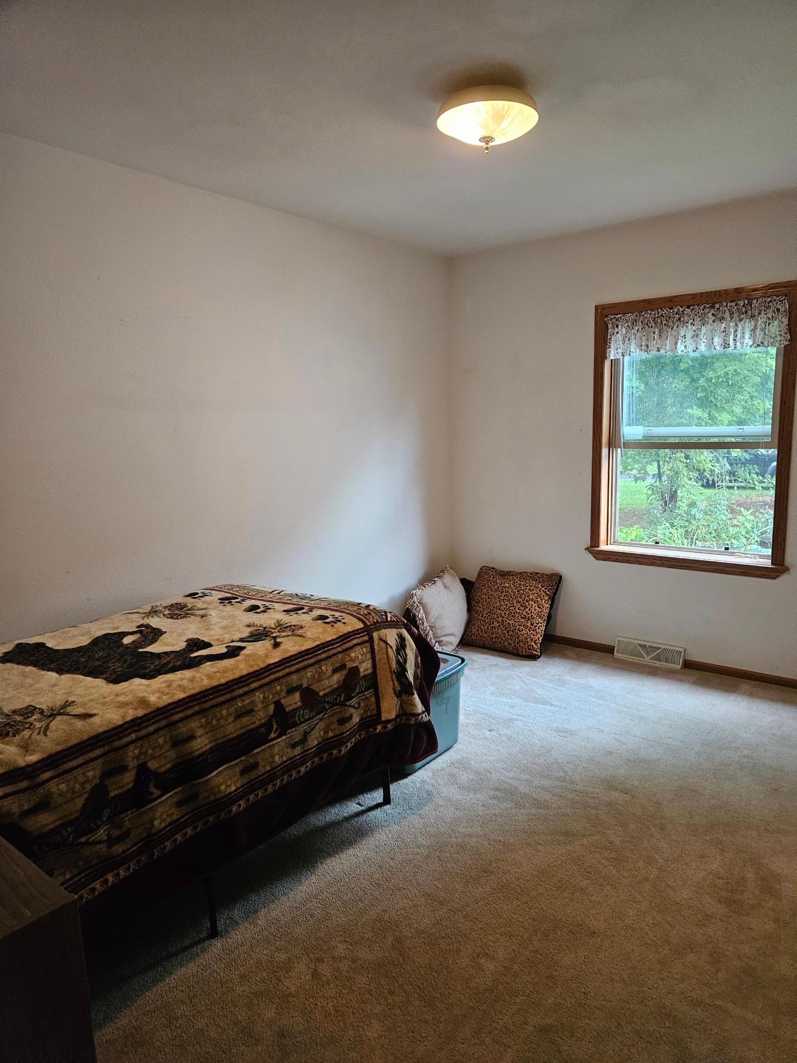 361 8th Avenue Property Photo 17