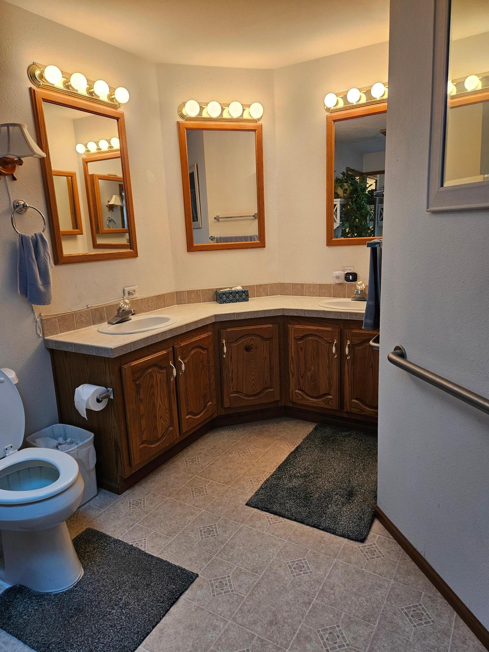 361 8th Avenue Property Photo 22