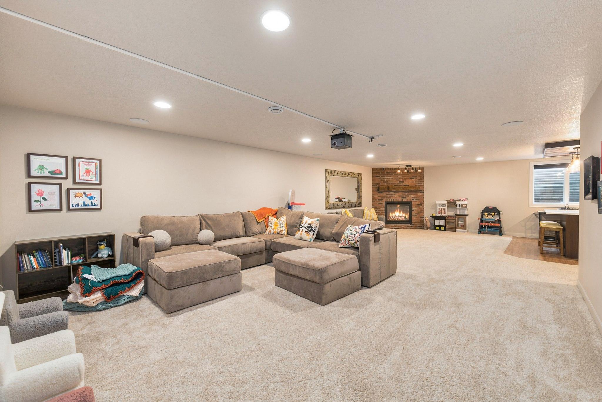 2815 Pyle Lane E Property Photo 32