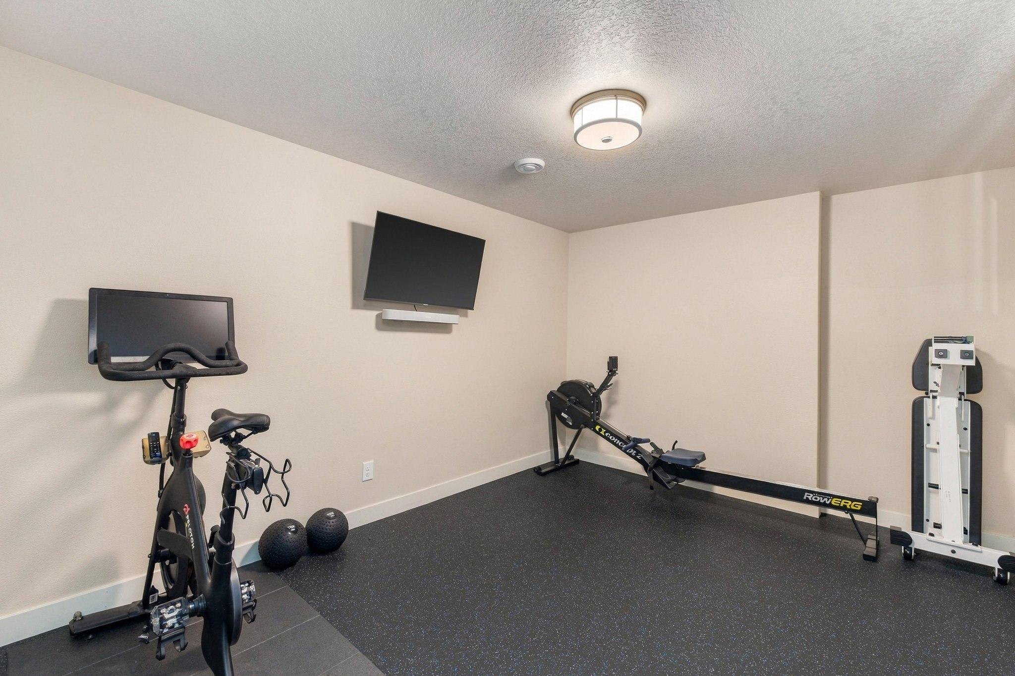 2815 Pyle Lane E Property Photo 40