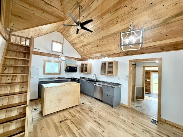 78 Vernon Avenue Property Photo 18