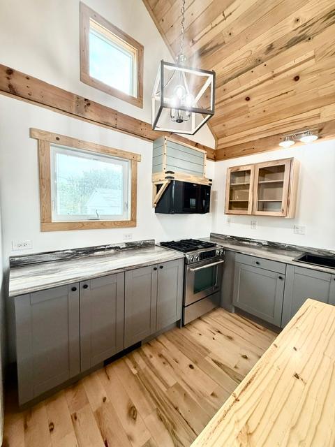 78 Vernon Avenue Property Photo 25