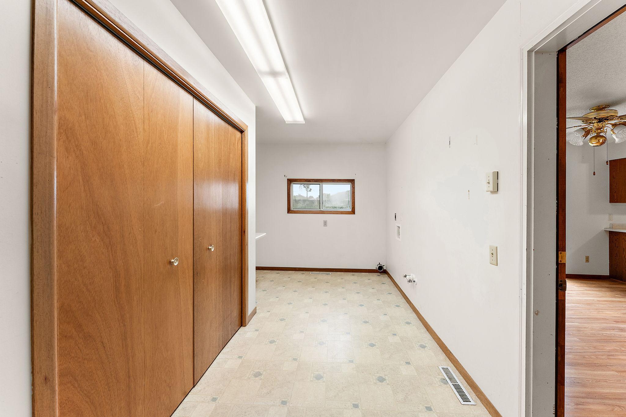 781 Cj Moe Boulevard Property Photo 24