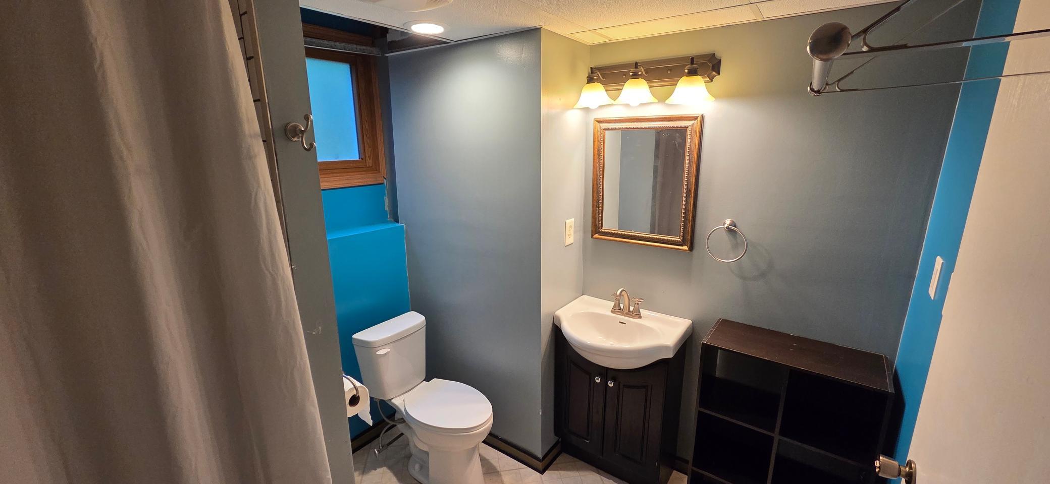 102 Shorewood Drive Property Photo 12