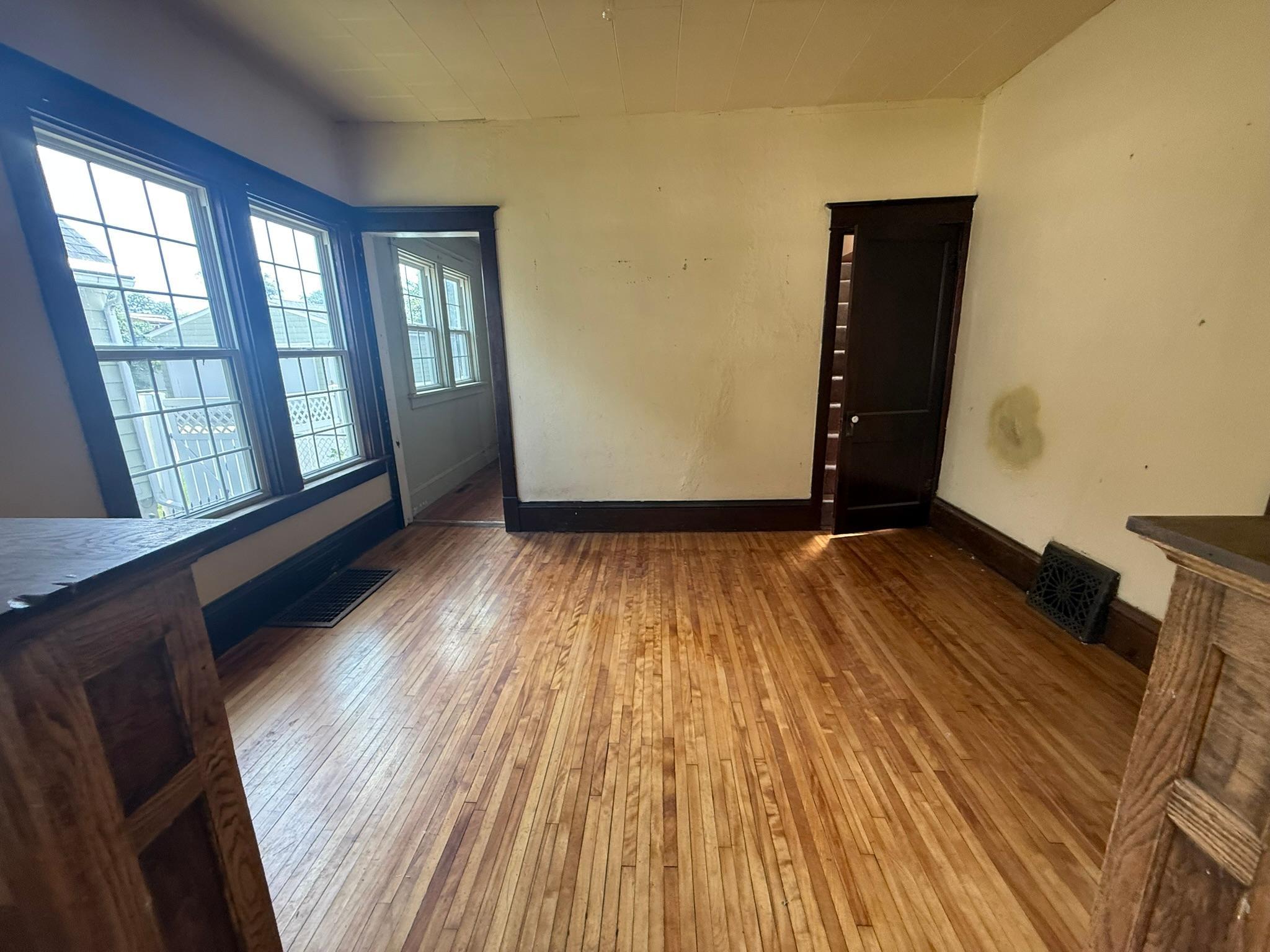 1009 5th Avenue Nw Property Photo 11